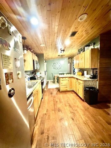 8501 Texoma Hills, Kingston, OK 73439