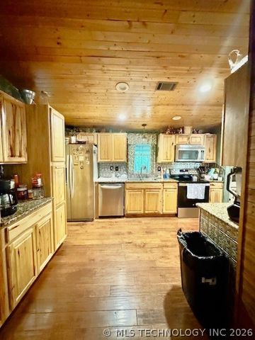8501 Texoma Hills, Kingston, OK 73439