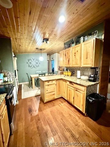 8501 Texoma Hills, Kingston, OK 73439