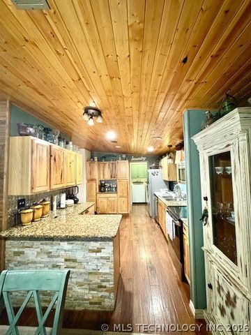 8501 Texoma Hills, Kingston, OK 73439