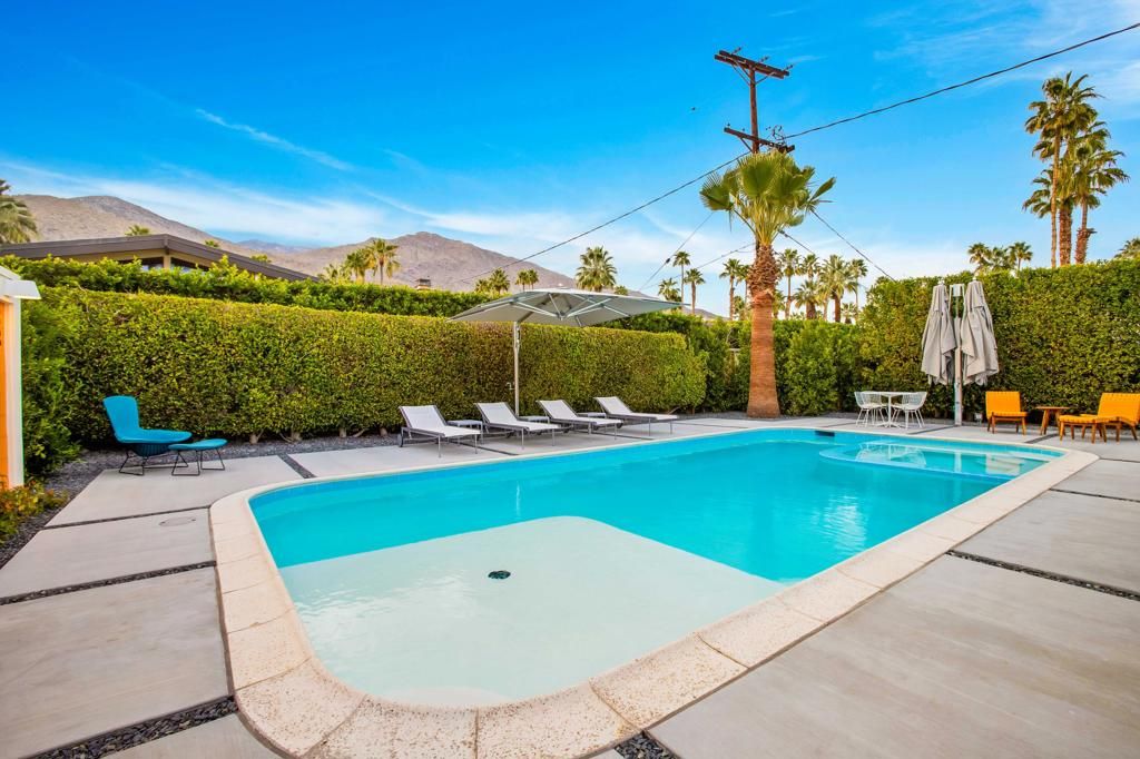 Image 52 of property listing at 992 E La Jolla Road, Palm Springs, CA 92264