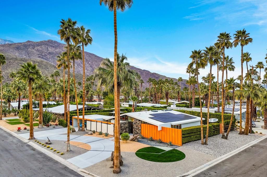 Image 65 of property listing at 992 E La Jolla Road, Palm Springs, CA 92264