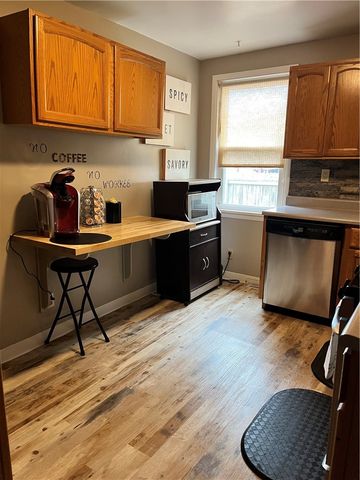 215 Harrison, Glassport, PA 15045