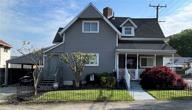 215 Harrison, Glassport, PA 15045