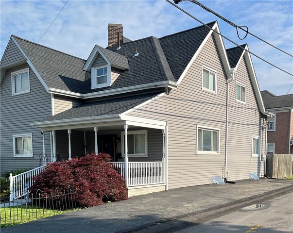 215 Harrison, Glassport, PA 15045