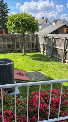 215 Harrison, Glassport, PA 15045