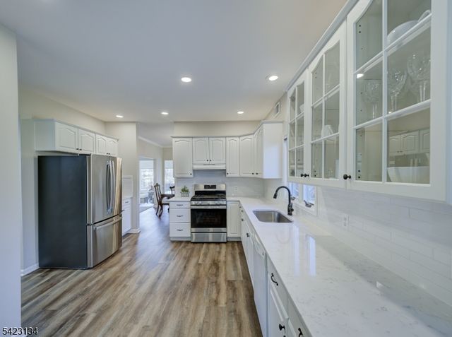 18 Danberry Drive, East Amwell Twp., NJ 08551