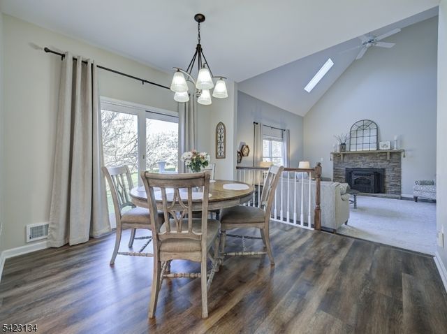 18 Danberry Drive, East Amwell Twp., NJ 08551