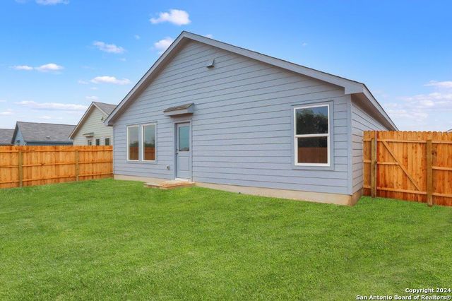 249 Free Waters, Seguin, TX 78155