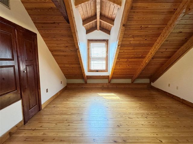 122 Briar Forest DR, Bastrop, TX 78602