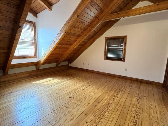 122 Briar Forest DR, Bastrop, TX 78602