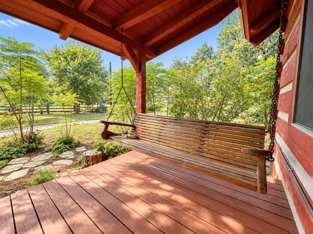 122 Briar Forest DR, Bastrop, TX 78602