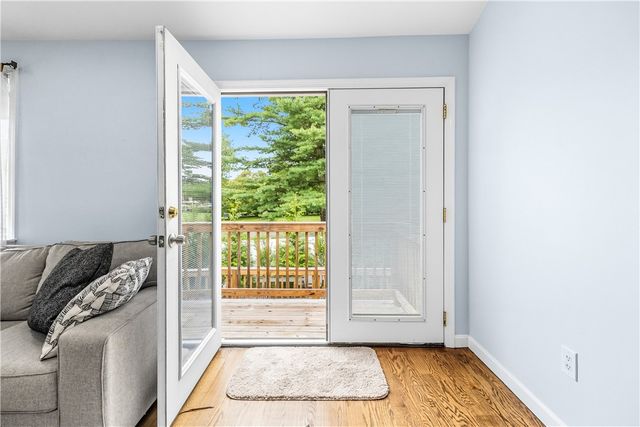 7 Jill Court, East Providence, RI 02915