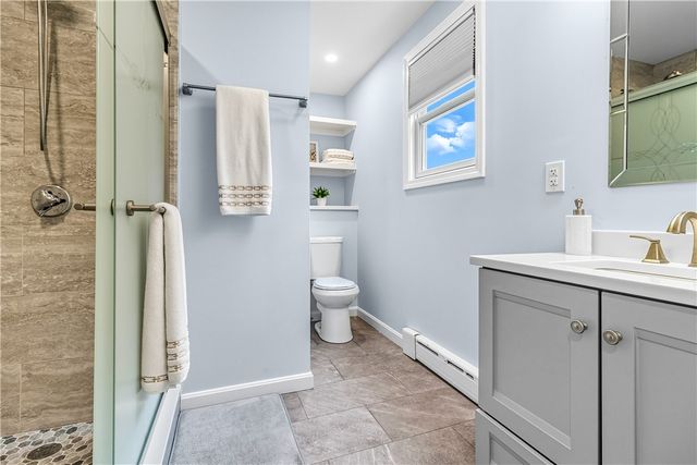 7 Jill Court, East Providence, RI 02915