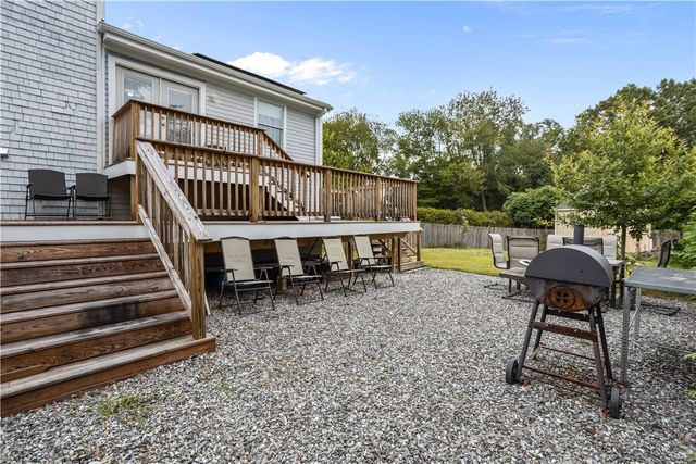 7 Jill Court, East Providence, RI 02915