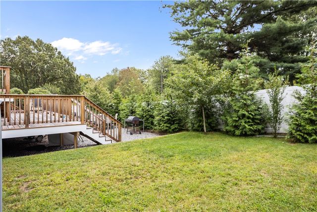 7 Jill Court, East Providence, RI 02915