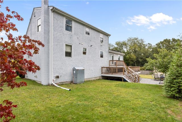 7 Jill Court, East Providence, RI 02915