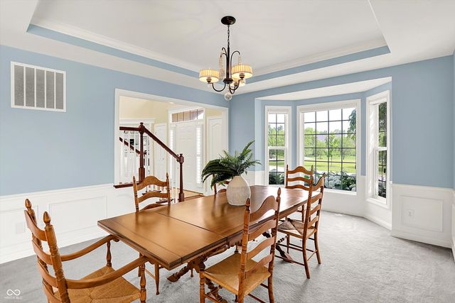 10587 Proposal Pointe Way, Fishers, IN 46040