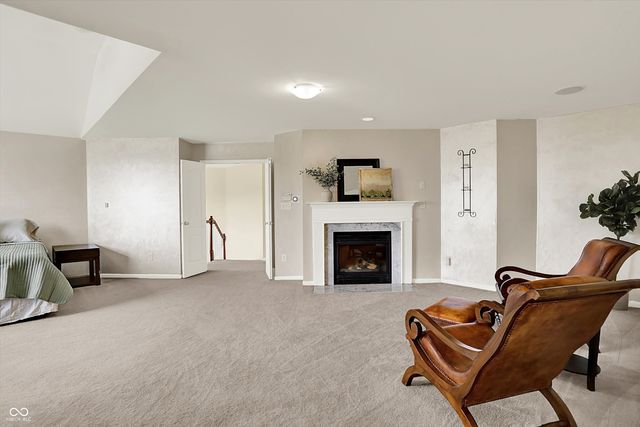 10587 Proposal Pointe Way, Fishers, IN 46040