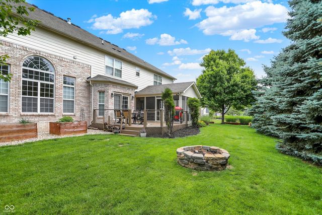 10587 Proposal Pointe Way, Fishers, IN 46040