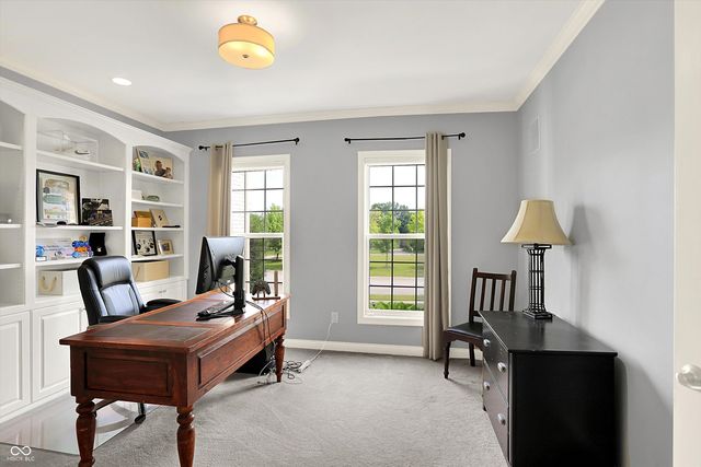 10587 Proposal Pointe Way, Fishers, IN 46040