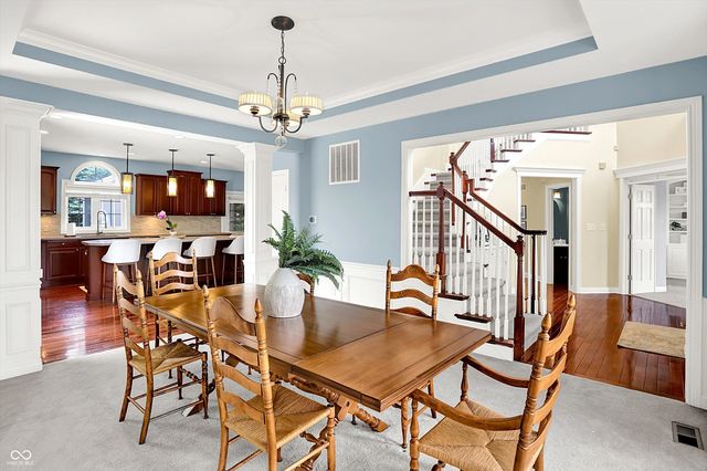 10587 Proposal Pointe Way, Fishers, IN 46040