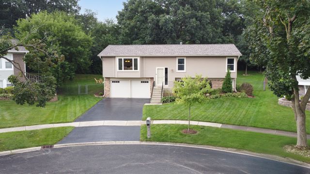 308 Nelson Court, Bolingbrook, IL 60440