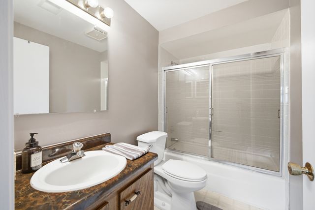 308 Nelson Court, Bolingbrook, IL 60440