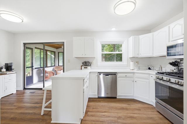 308 Nelson Court, Bolingbrook, IL 60440