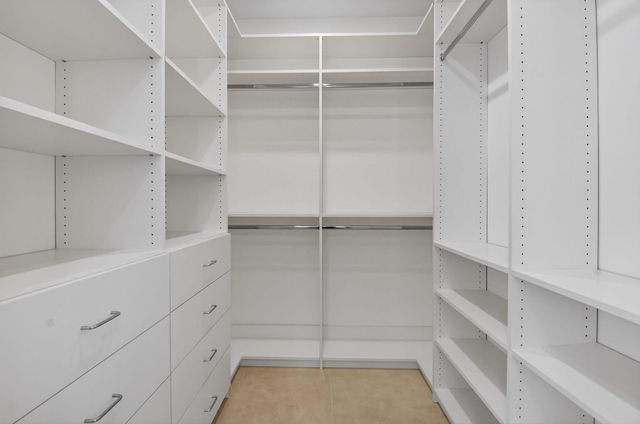 5537 NW 21st Way, Boca Raton, FL 33496