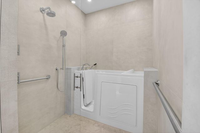 5537 NW 21st Way, Boca Raton, FL 33496