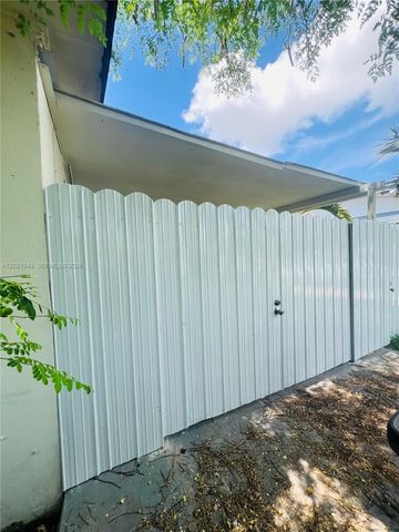 15530 SW 295th Ter REAR, Homestead, FL 33033