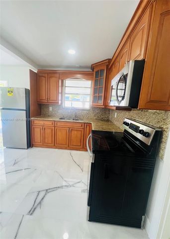 15530 SW 295th Ter REAR, Homestead, FL 33033