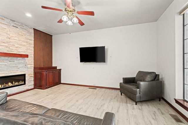 3601 Winners Circle, Edmond, OK 73034