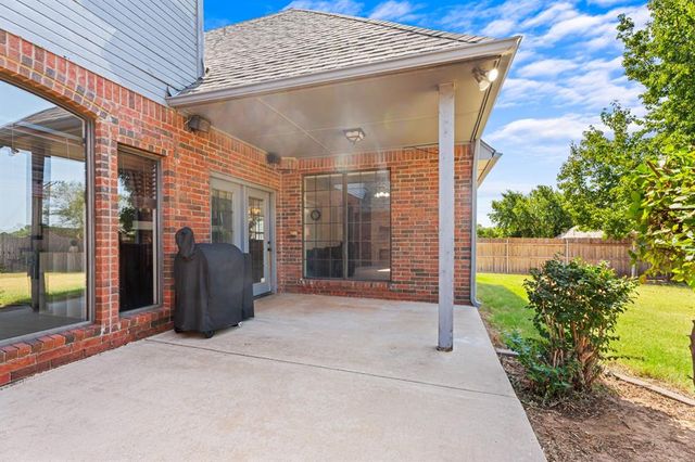 3601 Winners Circle, Edmond, OK 73034