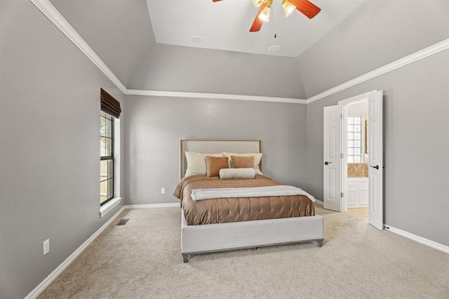 3601 Winners Circle, Edmond, OK 73034