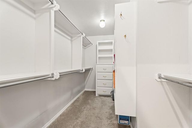 3601 Winners Circle, Edmond, OK 73034