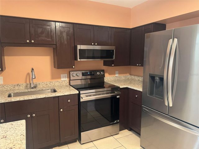 530 BRIARWOOD ROAD, Venice, FL 34293
