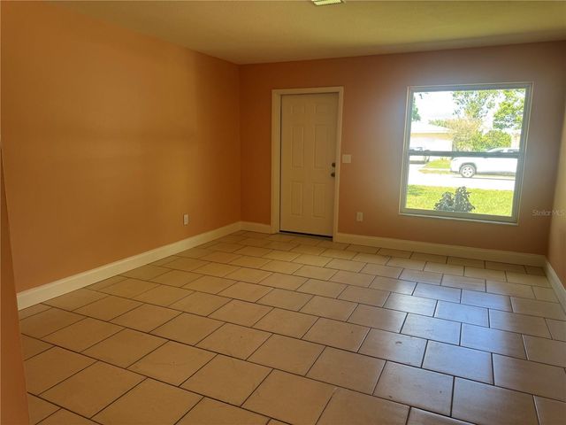 530 BRIARWOOD ROAD, Venice, FL 34293