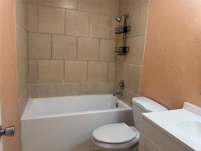 530 BRIARWOOD ROAD, Venice, FL 34293