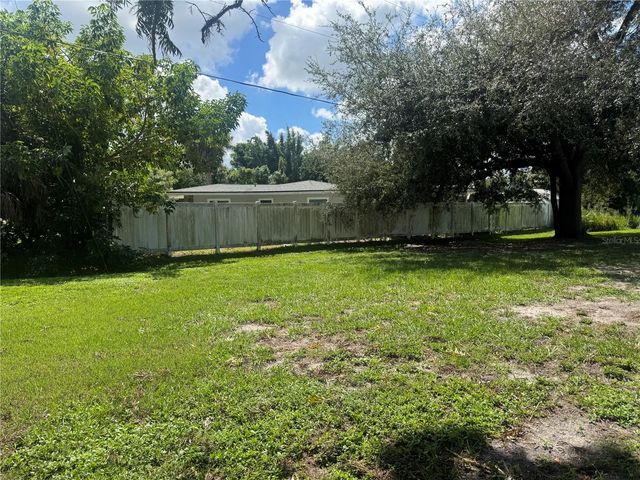 530 BRIARWOOD ROAD, Venice, FL 34293