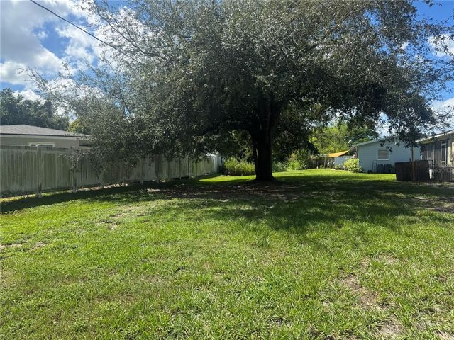 530 BRIARWOOD ROAD, Venice, FL 34293