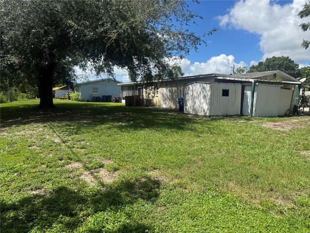 530 BRIARWOOD ROAD, Venice, FL 34293