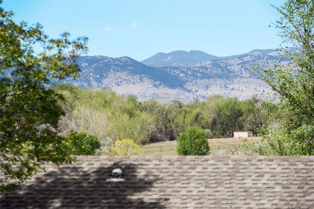 10482 W 82nd Avenue, Arvada, CO 80005