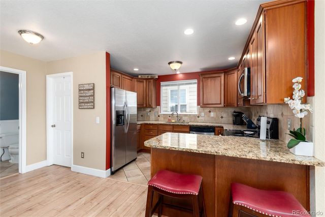 10482 W 82nd Avenue, Arvada, CO 80005