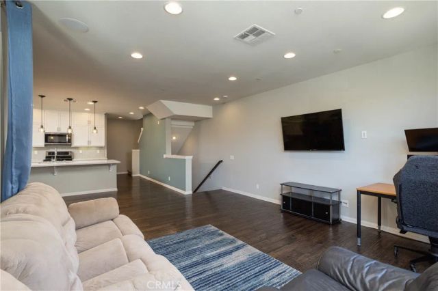 63 Origin, Irvine, CA 92618