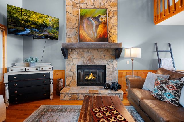 170 Walnut Ridge, Ellijay, GA 30536