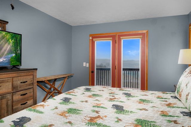 170 Walnut Ridge, Ellijay, GA 30536
