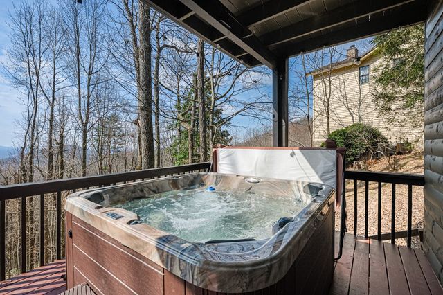 170 Walnut Ridge, Ellijay, GA 30536