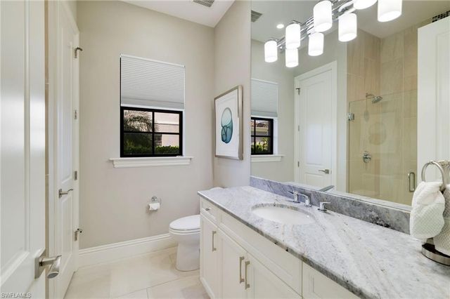 11022 Via Tuscany LN 101, Miromar Lakes, FL 33913